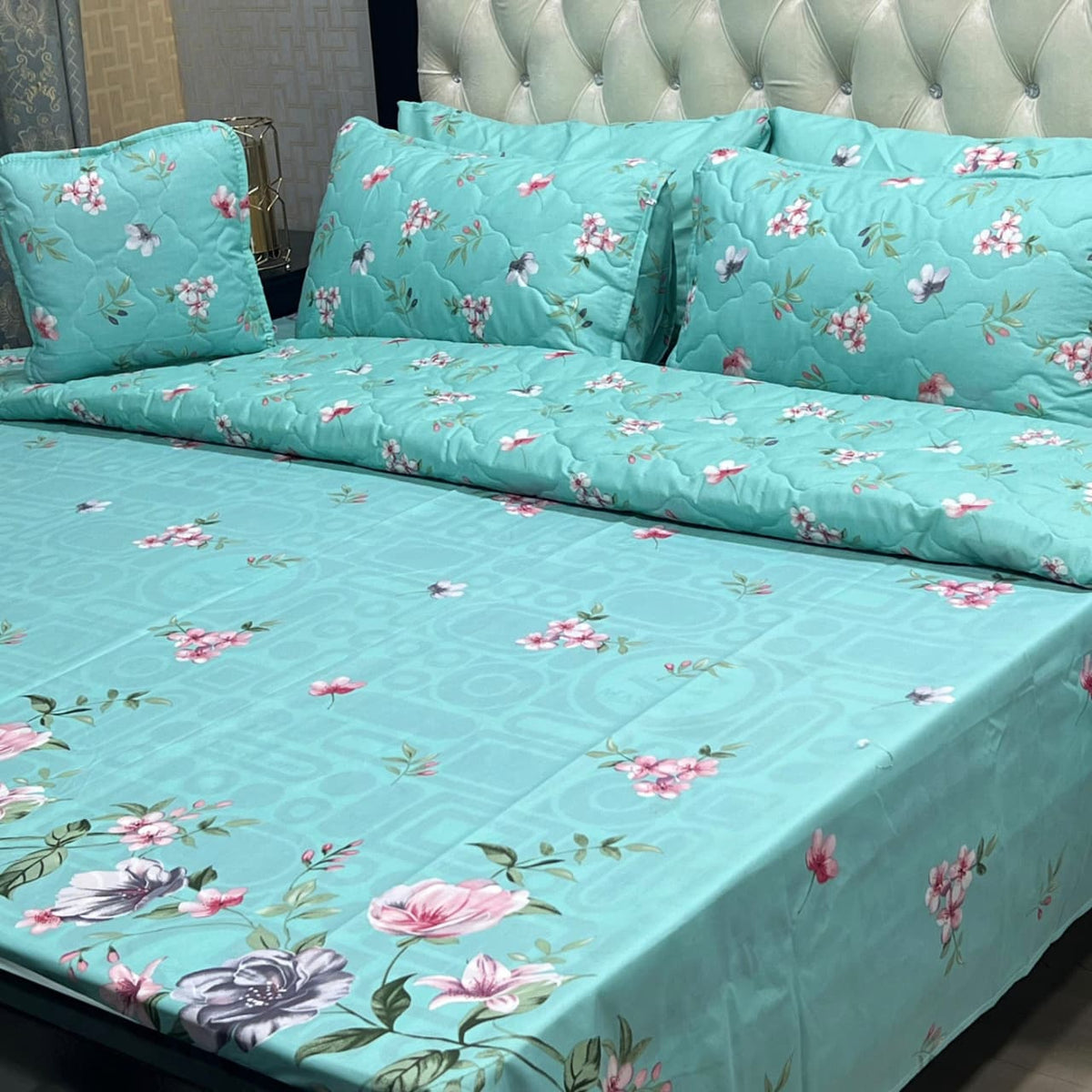 7 Pcs summer AC comforter set soft and luxury with filled comforter